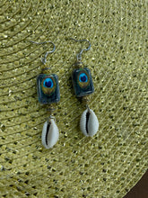 Load image into Gallery viewer, Cowrie Peacock Earrings
